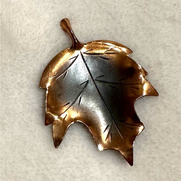 Vintage Stuart Nye Copper RARE Brooch MapleLeaf Signed Antique 3" Men/Women - Picture 3 of 7